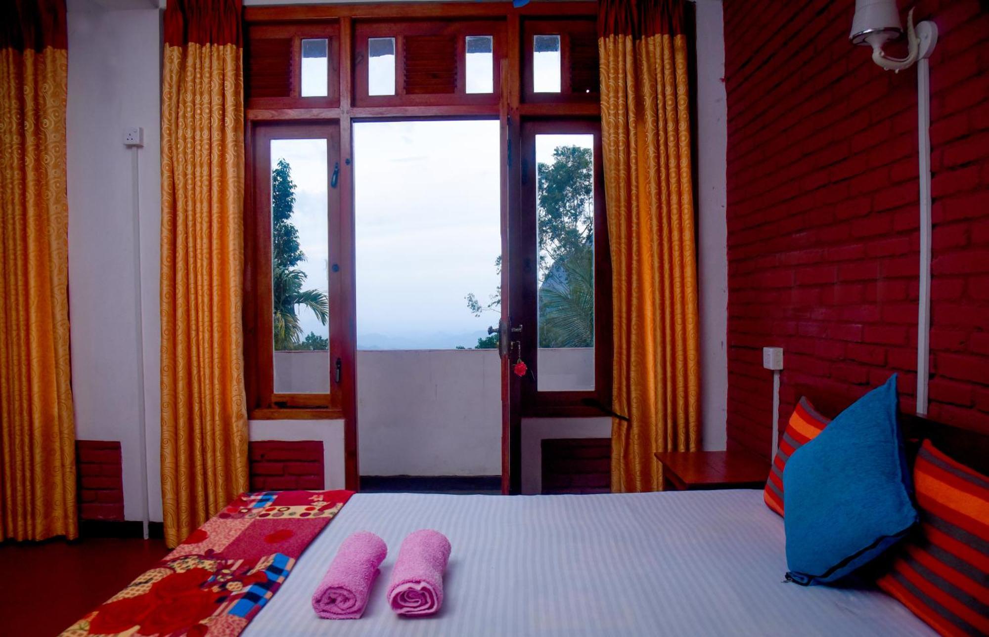 Bed and Breakfast Eco Salient View Елла Екстер'єр фото