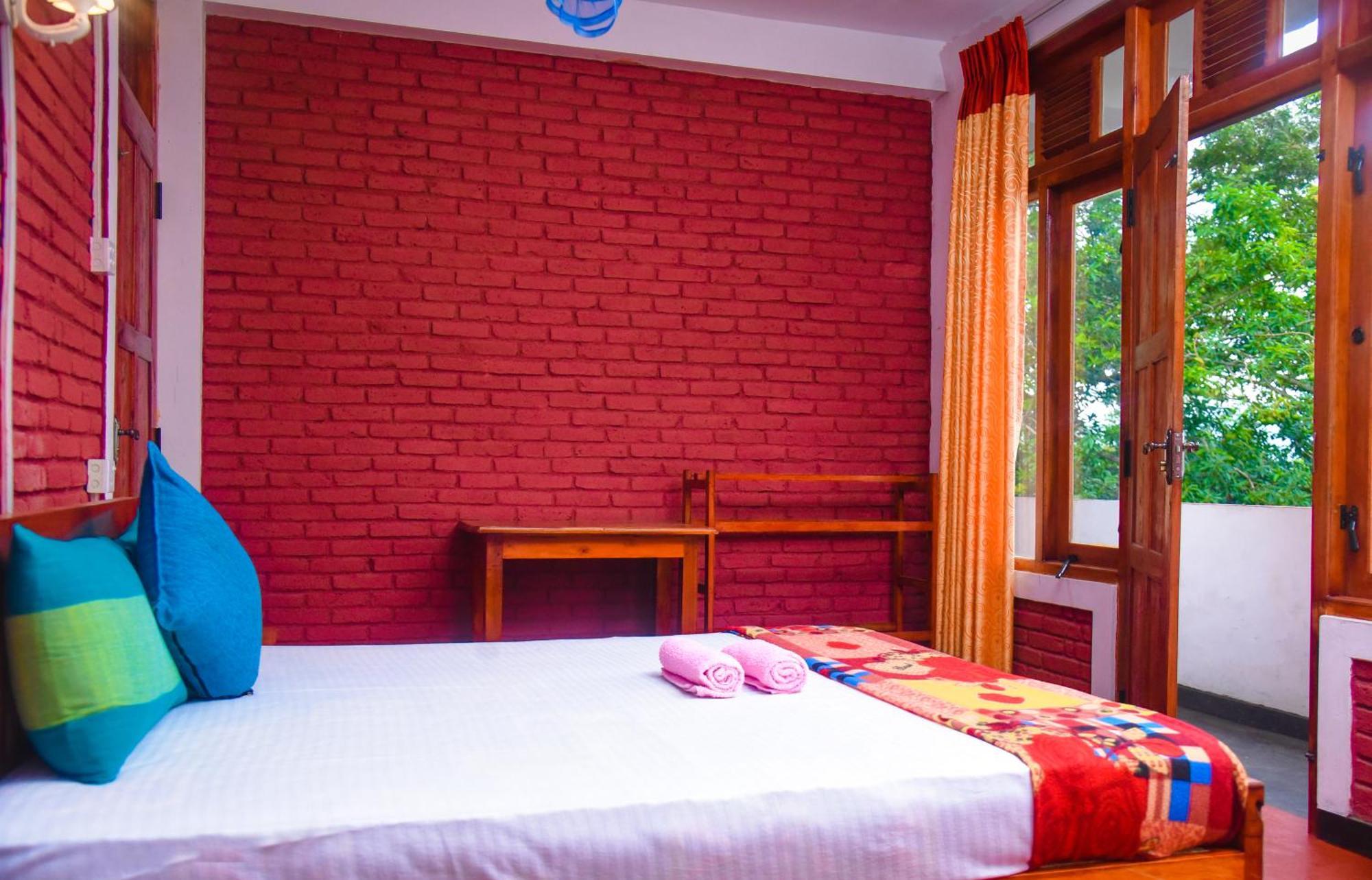 Bed and Breakfast Eco Salient View Елла Екстер'єр фото