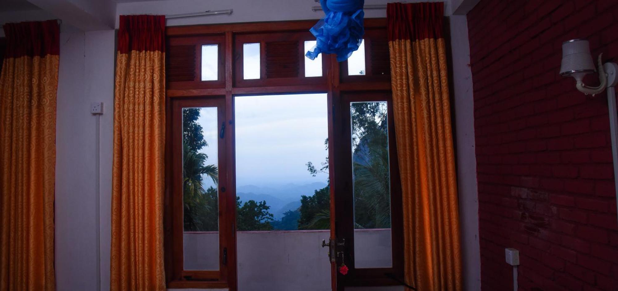 Bed and Breakfast Eco Salient View Елла Екстер'єр фото