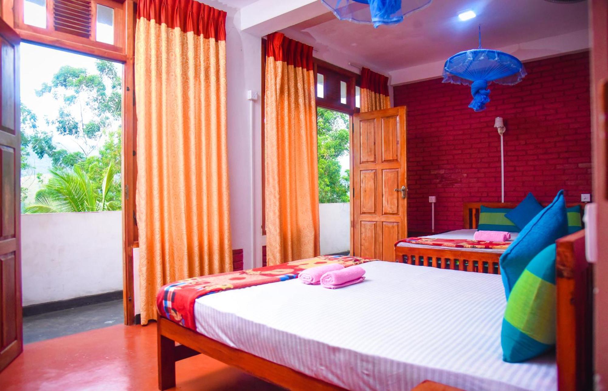 Bed and Breakfast Eco Salient View Елла Екстер'єр фото
