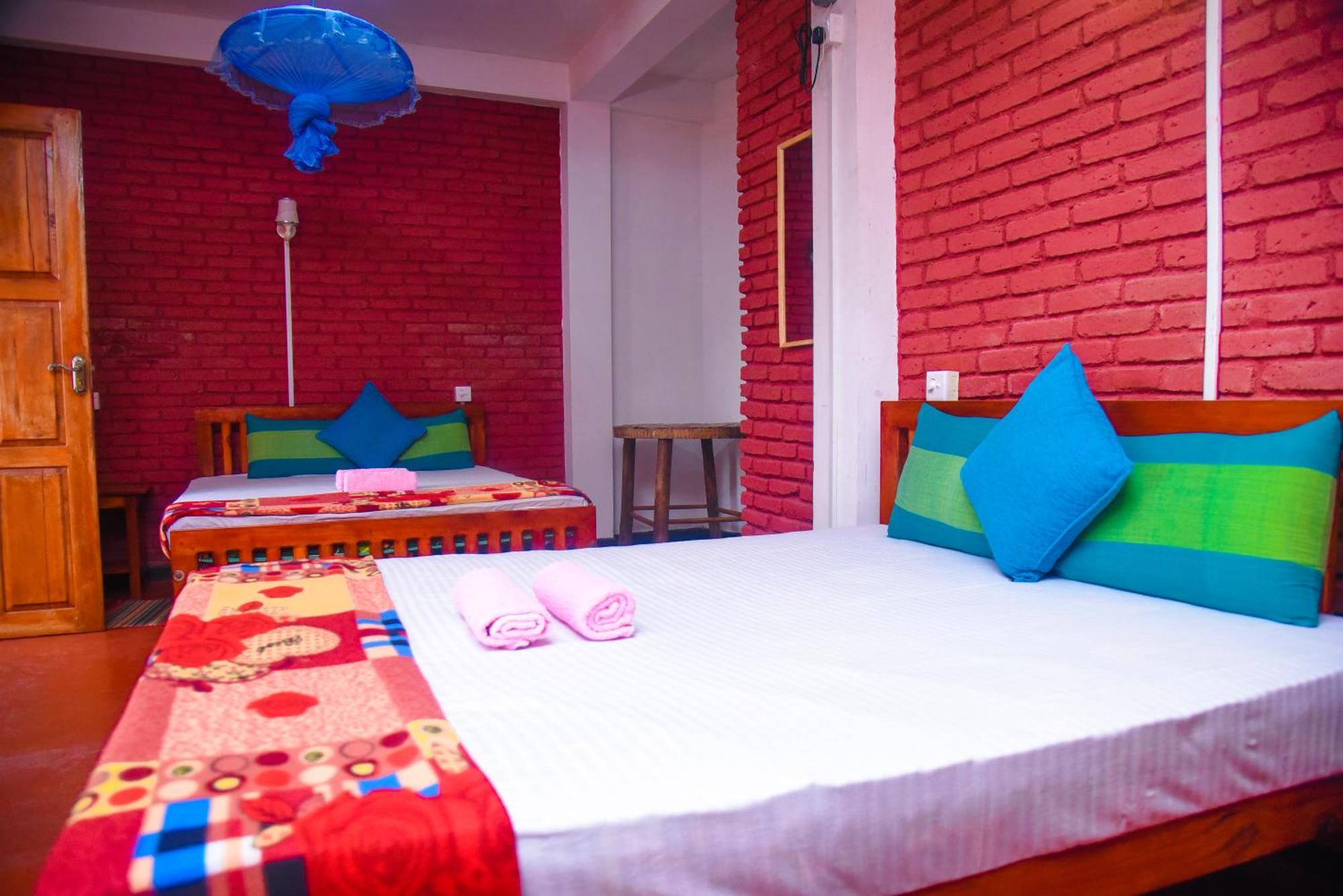 Bed and Breakfast Eco Salient View Елла Екстер'єр фото